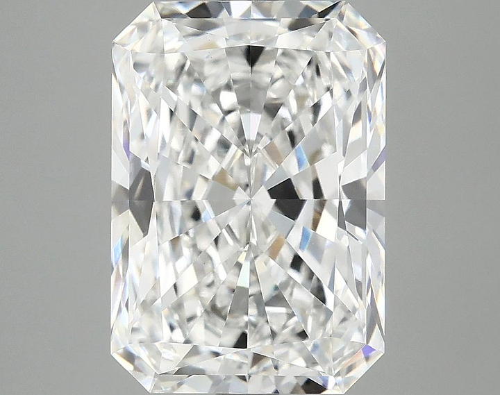 4.09 Carat Radiant Shaped Ideal Cut VVS2 IGI Certified Lab Grown Diamond
