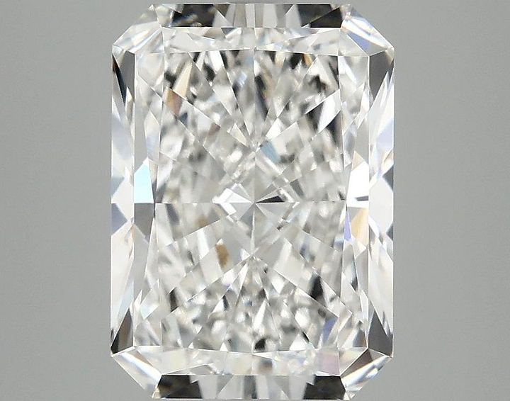 3.76 Carat Radiant Shaped Ideal Cut VVS2 IGI Certified Lab Grown Diamond