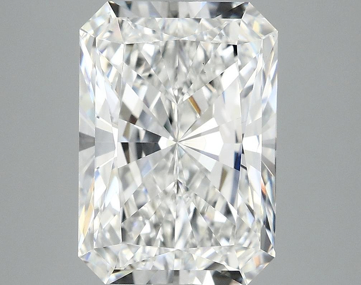 4.16 Carat Radiant Shaped Ideal Cut VS1 IGI Certified Lab Grown Diamond