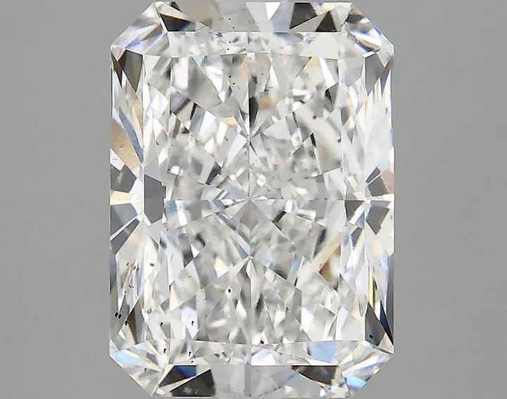 2.83 Carat Radiant Shaped Excellent Cut VS2 IGI Certified Lab Grown Diamond