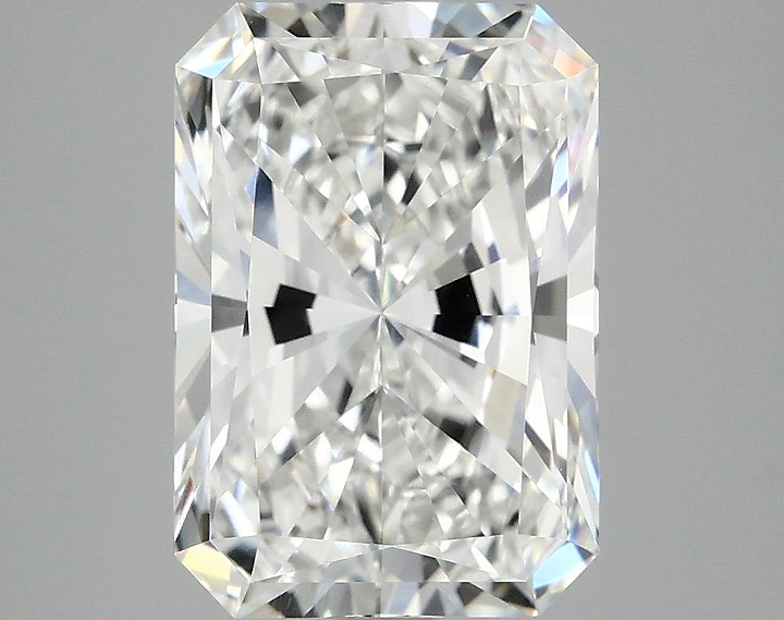 3.97 Carat Radiant Shaped Ideal Cut VVS2 IGI Certified Lab Grown Diamond