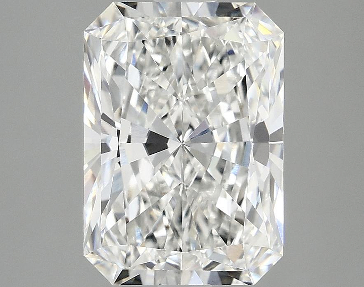 3.07 Carat Radiant Shaped Ideal Cut VVS2 IGI Certified Lab Grown Diamond