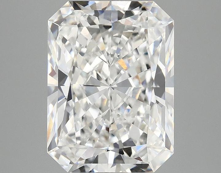 4.03 Carat Radiant Shaped Excellent Cut VVS2 IGI Certified Lab Grown Diamond