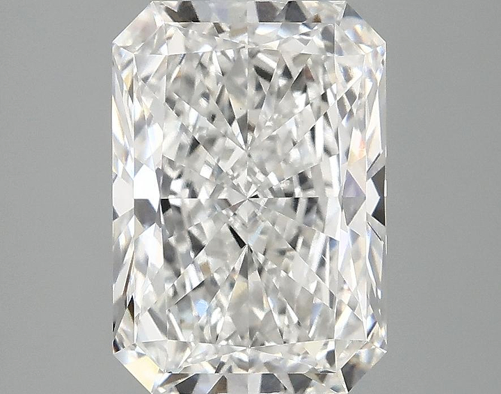 2.99 Carat Radiant Shaped Ideal Cut VS1 IGI Certified Lab Grown Diamond