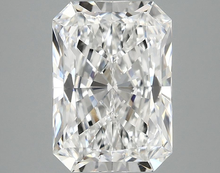 3.09 Carat Radiant Shaped Ideal Cut VS1 IGI Certified Lab Grown Diamond
