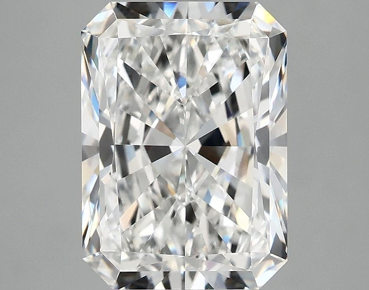 4.05 Carat Radiant Shaped Ideal Cut VVS2 IGI Certified Lab Grown Diamond