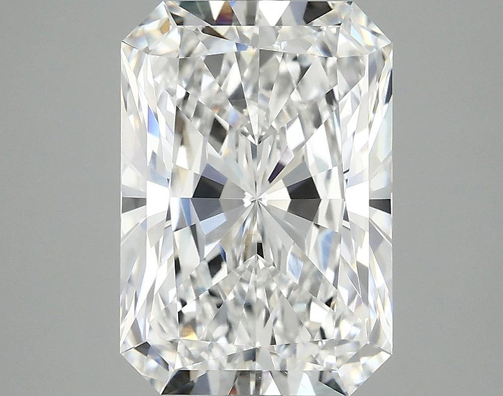 4.1 Carat Radiant Shaped Ideal Cut VVS2 IGI Certified Lab Grown Diamond