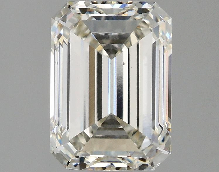 2.06 Carat Emerald Shaped Ideal Cut VS1 IGI Certified Lab Grown Diamond