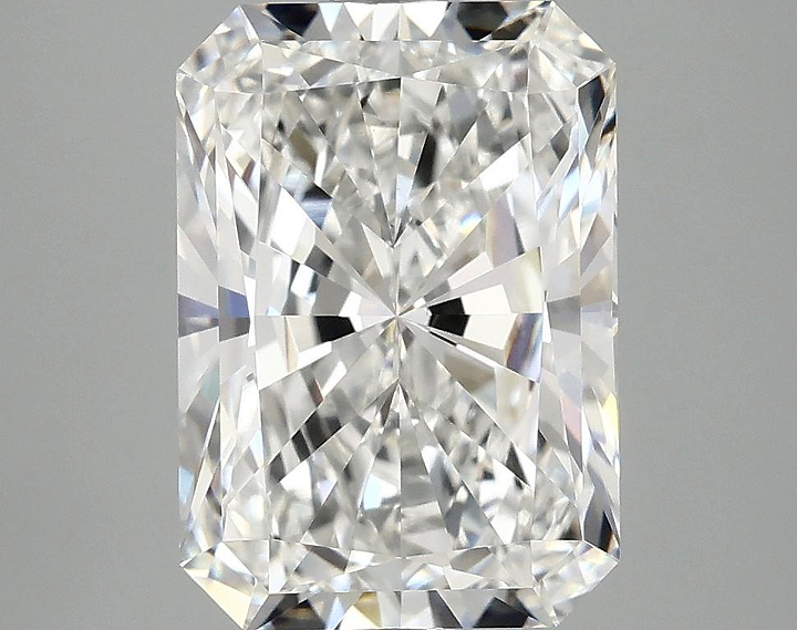 4.05 Carat Radiant Shaped Ideal Cut VVS2 IGI Certified Lab Grown Diamond