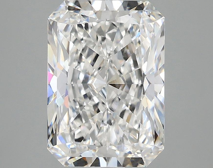 2.98 Carat Radiant Shaped Ideal Cut VVS2 IGI Certified Lab Grown Diamond