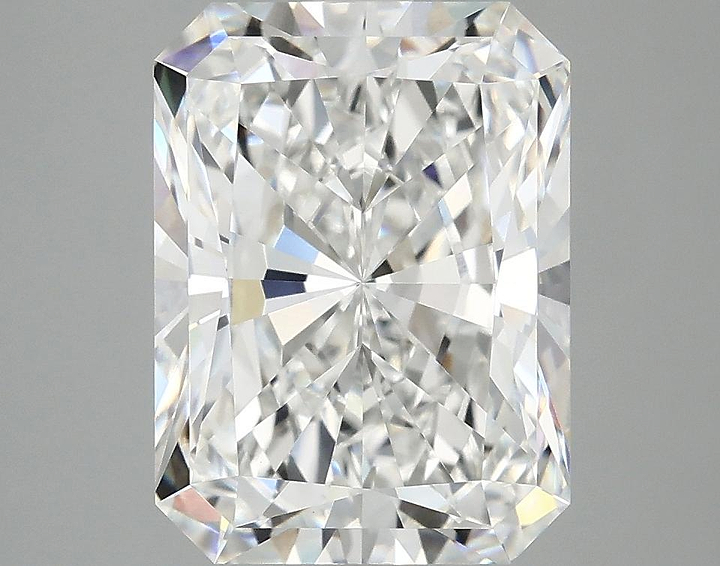 4.07 Carat Radiant Shaped Excellent Cut VVS2 IGI Certified Lab Grown Diamond