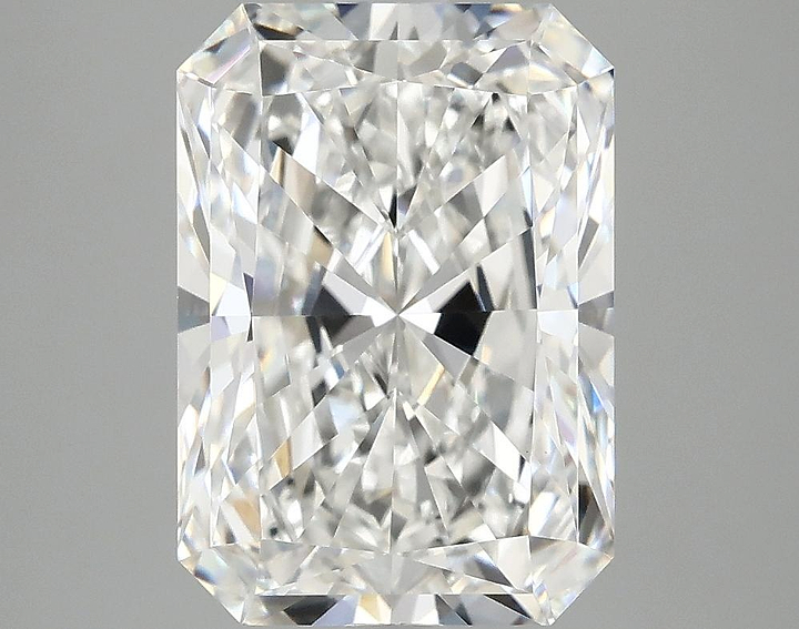4.06 Carat Radiant Shaped Ideal Cut VVS2 IGI Certified Lab Grown Diamond
