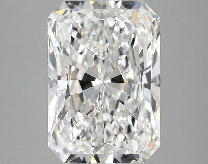 4.08 Carat Radiant Shaped Ideal Cut VVS2 IGI Certified Lab Grown Diamond