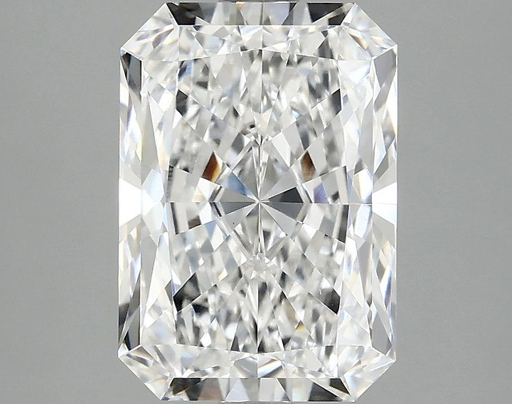 3.06 Carat Radiant Shaped Ideal Cut VS1 IGI Certified Lab Grown Diamond