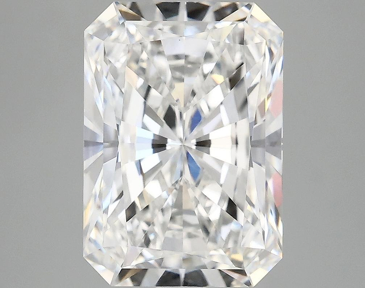 4.09 Carat Radiant Shaped Ideal Cut VVS2 IGI Certified Lab Grown Diamond