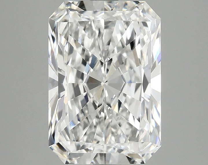 3.08 Carat Radiant Shaped Ideal Cut VVS2 IGI Certified Lab Grown Diamond
