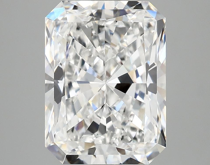 4.07 Carat Radiant Shaped Excellent Cut VS1 IGI Certified Lab Grown Diamond