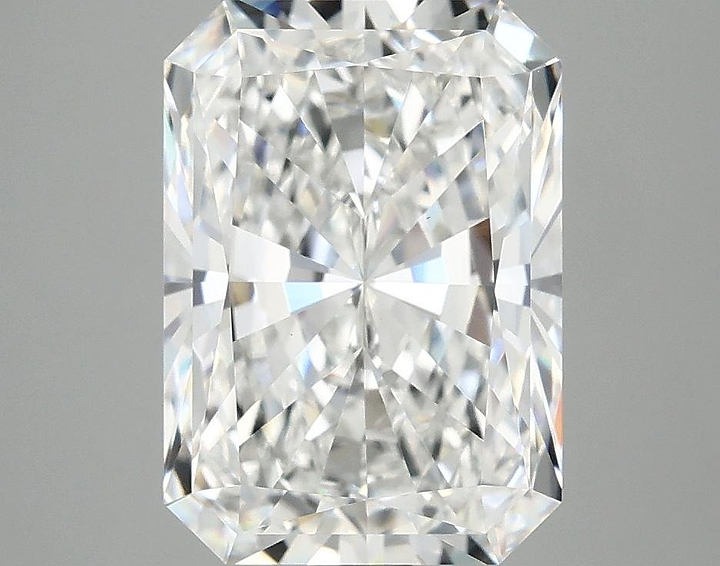 3.95 Carat Radiant Shaped Ideal Cut VS1 IGI Certified Lab Grown Diamond