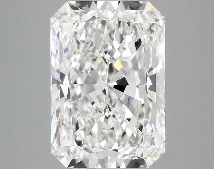 4.06 Carat Radiant Shaped Ideal Cut VS1 IGI Certified Lab Grown Diamond