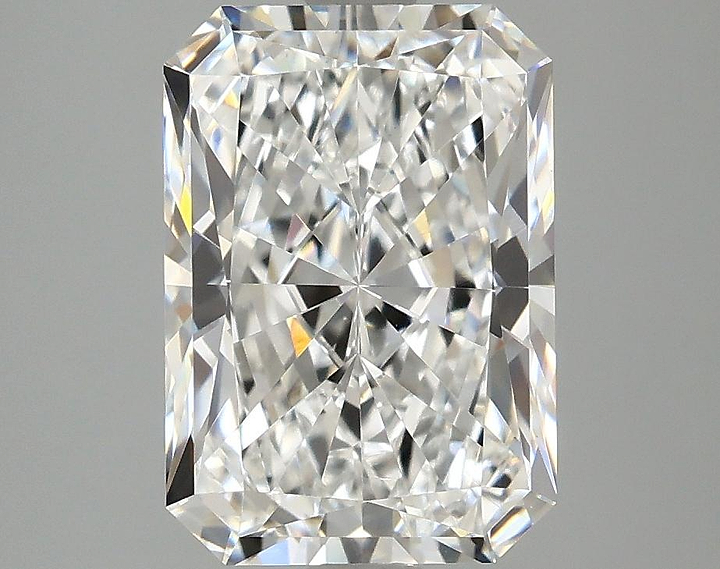 3.04 Carat Radiant Shaped Ideal Cut VS1 IGI Certified Lab Grown Diamond