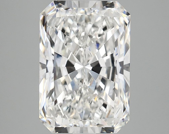 4.04 Carat Radiant Shaped Ideal Cut VVS2 IGI Certified Lab Grown Diamond