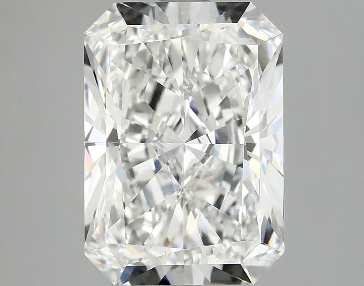 4.04 Carat Radiant Shaped Ideal Cut VVS2 IGI Certified Lab Grown Diamond