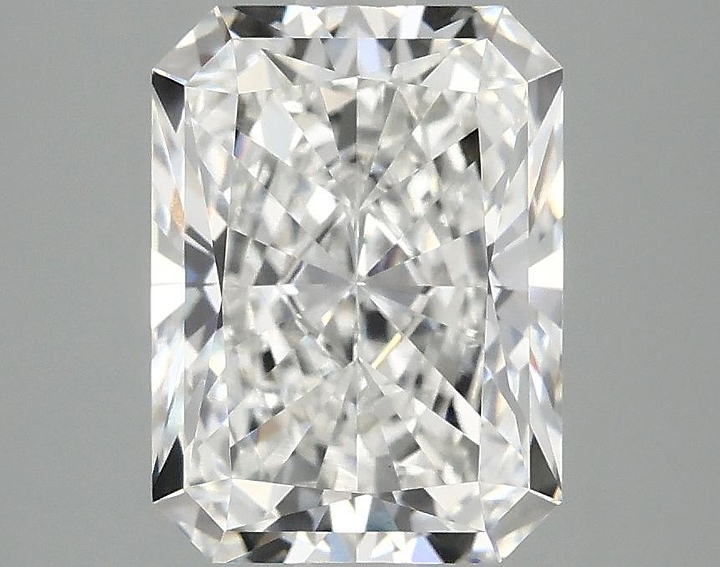 3.1 Carat Radiant Shaped Excellent Cut VS1 IGI Certified Lab Grown Diamond
