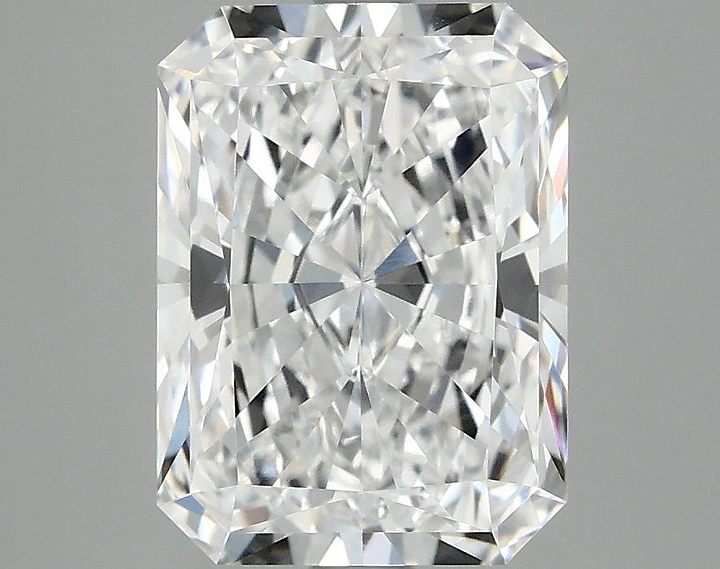 2.99 Carat Radiant Shaped Excellent Cut VVS2 IGI Certified Lab Grown Diamond