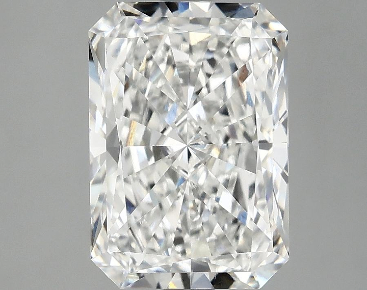2.97 Carat Radiant Shaped Ideal Cut VVS2 IGI Certified Lab Grown Diamond