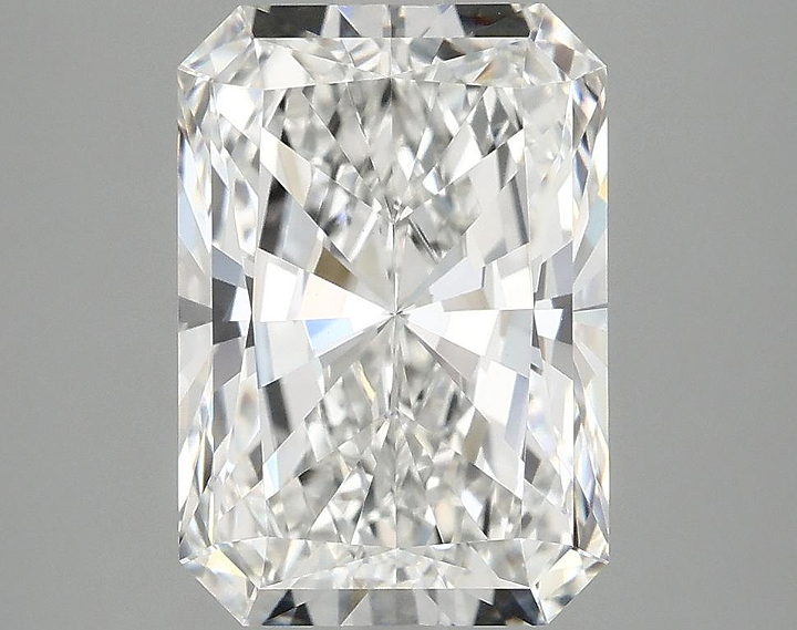 3.94 Carat Radiant Shaped Ideal Cut VVS2 IGI Certified Lab Grown Diamond
