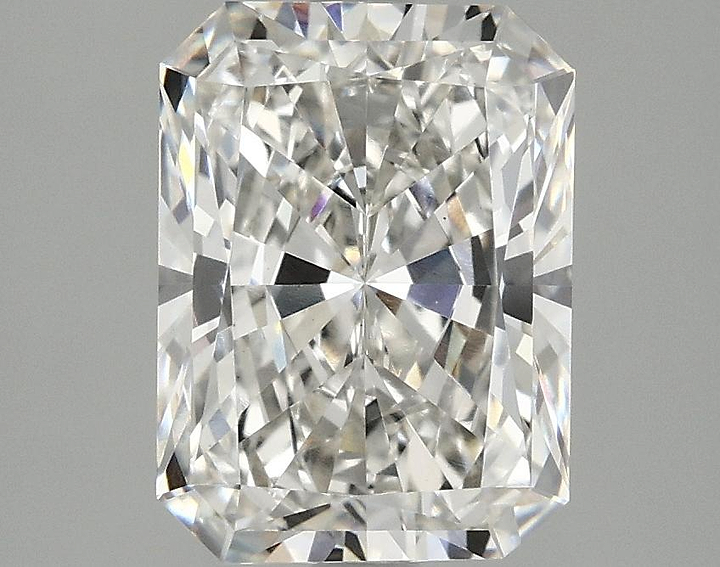 2.59 Carat Radiant Shaped Excellent Cut VS1 IGI Certified Lab Grown Diamond