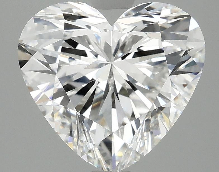 3.1 Carat Heart Shaped Ideal Cut VVS2 IGI Certified Lab Grown Diamond