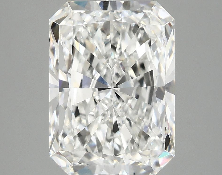 3.97 Carat Radiant Shaped Excellent Cut VVS2 IGI Certified Lab Grown Diamond