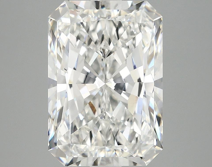 3.97 Carat Radiant Shaped Ideal Cut VVS2 IGI Certified Lab Grown Diamond