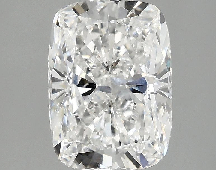 2.1 Carat Cushion Shaped Excellent Cut VS1 IGI Certified Lab Grown Diamond