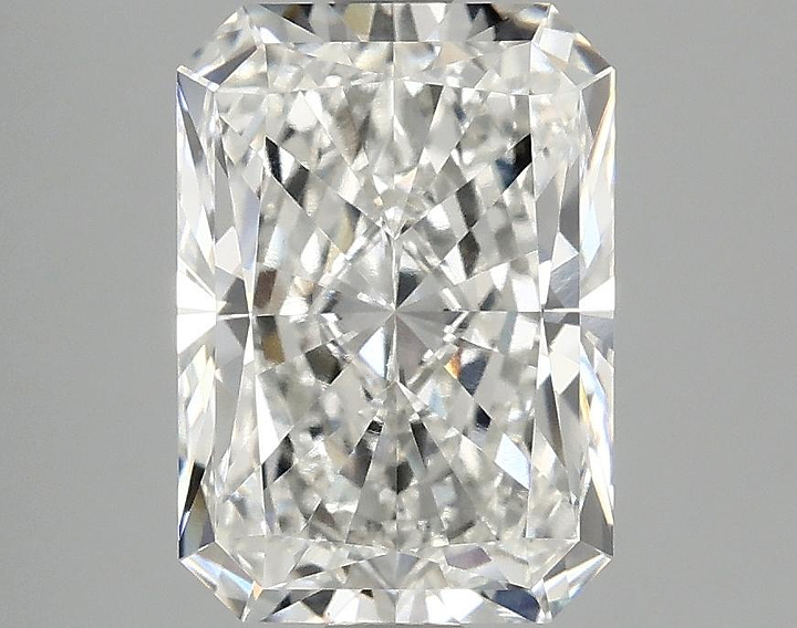 3.05 Carat Radiant Shaped Ideal Cut VVS2 IGI Certified Lab Grown Diamond