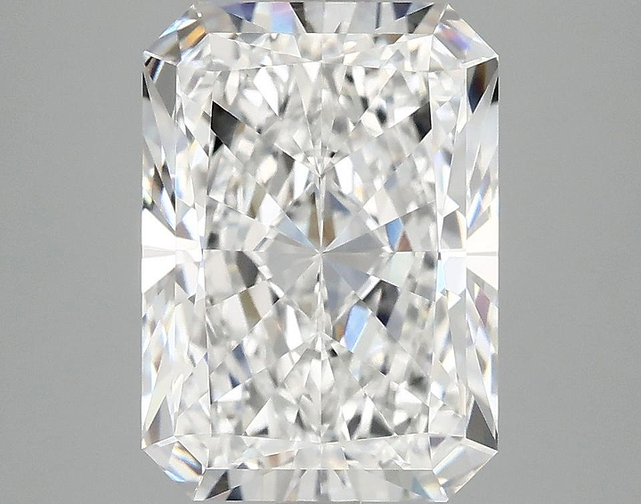 4.05 Carat Radiant Shaped Ideal Cut VVS2 IGI Certified Lab Grown Diamond