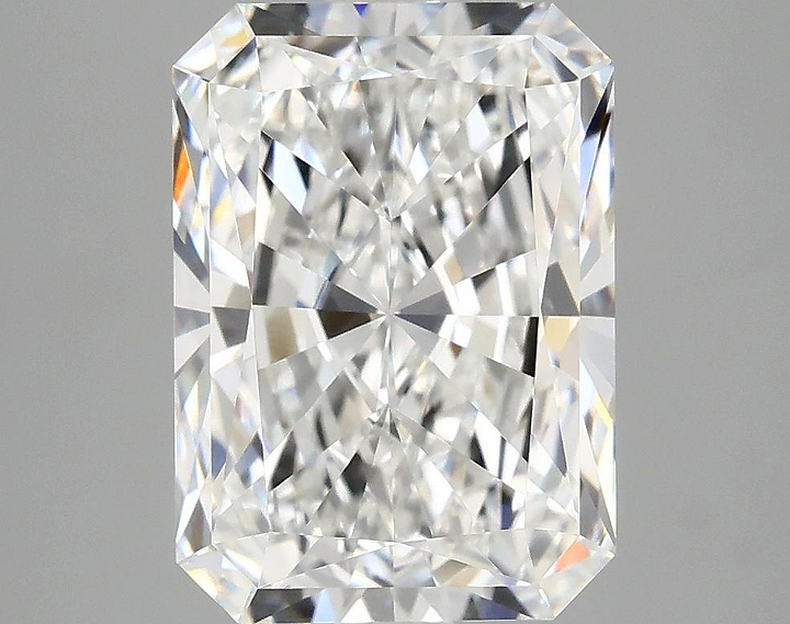 4.01 Carat Radiant Shaped Ideal Cut VVS2 IGI Certified Lab Grown Diamond
