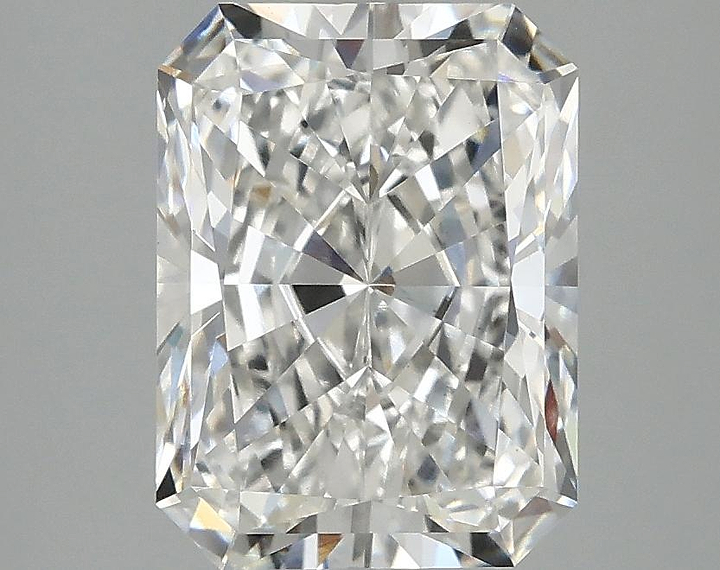 3.07 Carat Radiant Shaped Excellent Cut VS1 IGI Certified Lab Grown Diamond