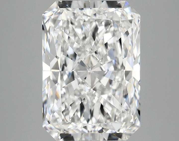4.03 Carat Radiant Shaped Ideal Cut VVS2 IGI Certified Lab Grown Diamond