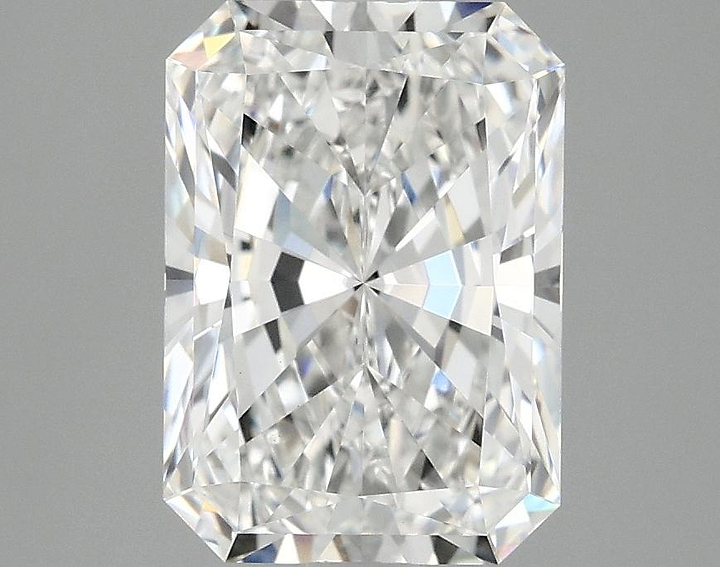 2.99 Carat Radiant Shaped Ideal Cut VVS2 IGI Certified Lab Grown Diamond