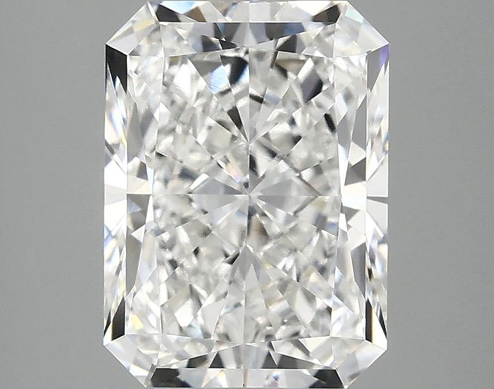 3.07 Carat Radiant Shaped Excellent Cut VS1 IGI Certified Lab Grown Diamond