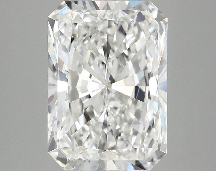 4.07 Carat Radiant Shaped Ideal Cut VS1 IGI Certified Lab Grown Diamond