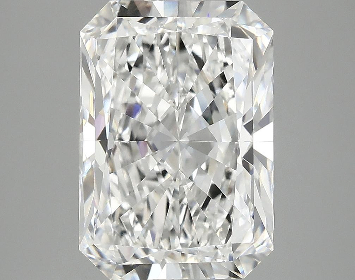 4.08 Carat Radiant Shaped Ideal Cut VVS2 IGI Certified Lab Grown Diamond
