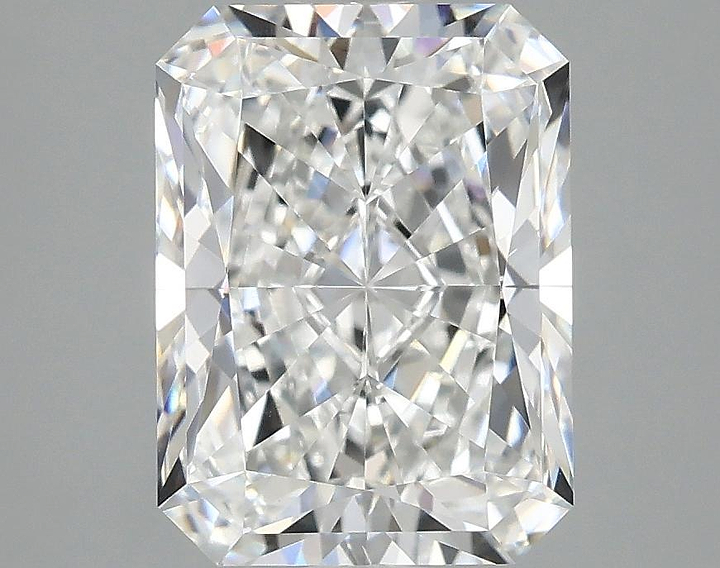 3.02 Carat Radiant Shaped Excellent Cut VS2 IGI Certified Lab Grown Diamond