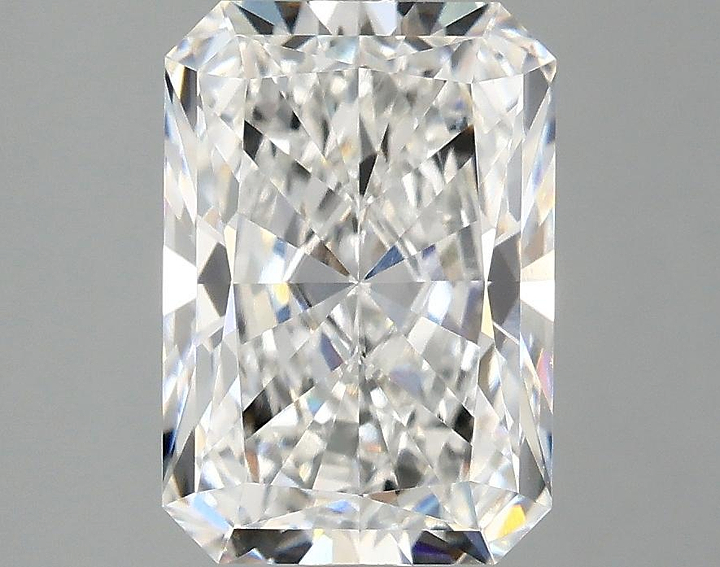 2.99 Carat Radiant Shaped Ideal Cut VVS2 IGI Certified Lab Grown Diamond