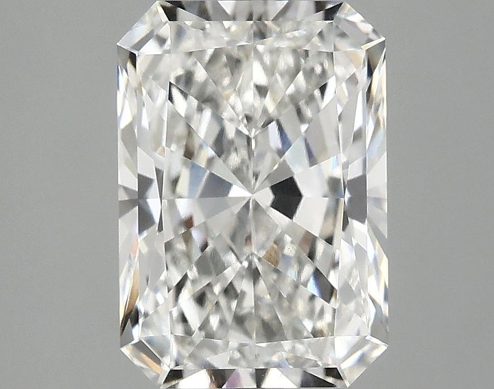 3.07 Carat Radiant Shaped Ideal Cut VVS2 IGI Certified Lab Grown Diamond