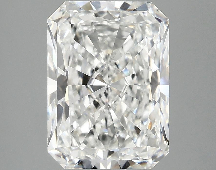 3.03 Carat Radiant Shaped Excellent Cut VS1 IGI Certified Lab Grown Diamond