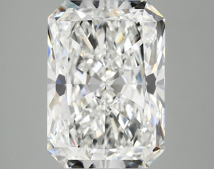 4.02 Carat Radiant Shaped Ideal Cut VS1 IGI Certified Lab Grown Diamond