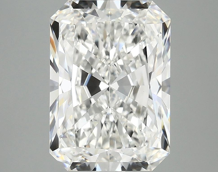 4.05 Carat Radiant Shaped Ideal Cut VVS2 IGI Certified Lab Grown Diamond